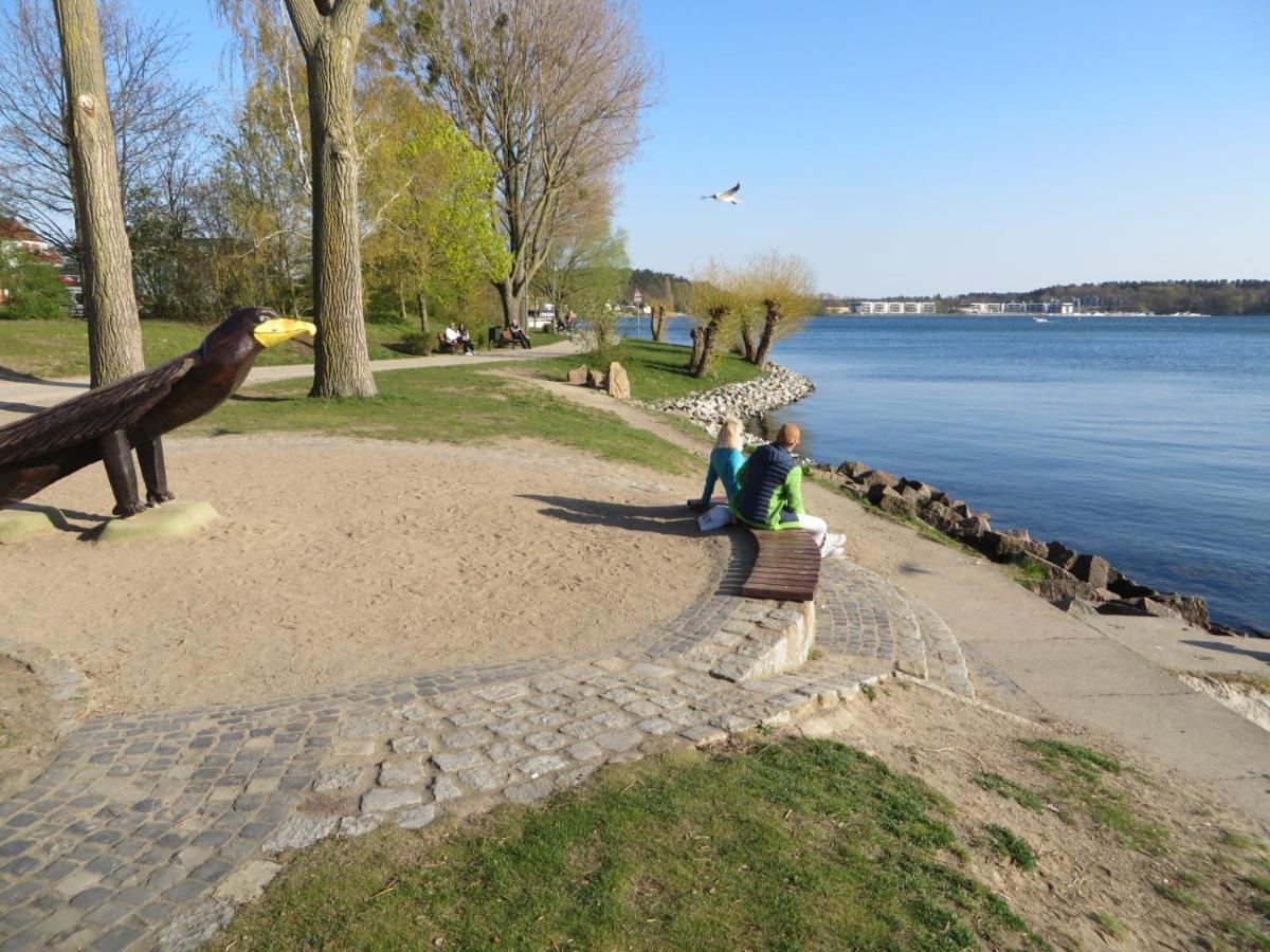 Ferienwohnungen "Marie" Mit Terrassen, Inclusive Park- Und Stellplaetze Am Haus, Mueritz-Strand Nur 700M, Altstadt 10Min, Ruhige Lage, Waren  Exteriér fotografie